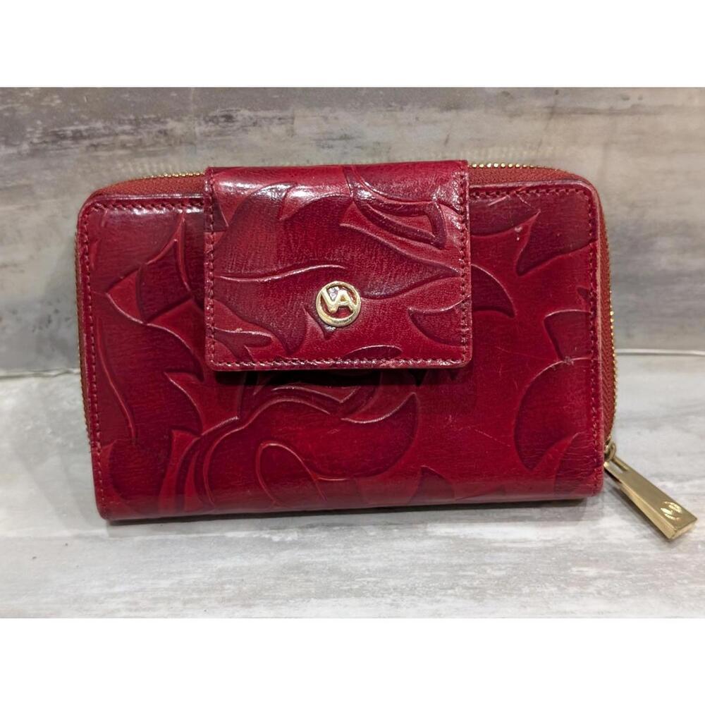 Valentina Red Embossed Leather Zip Wallet with Gold in Excellent Condition!